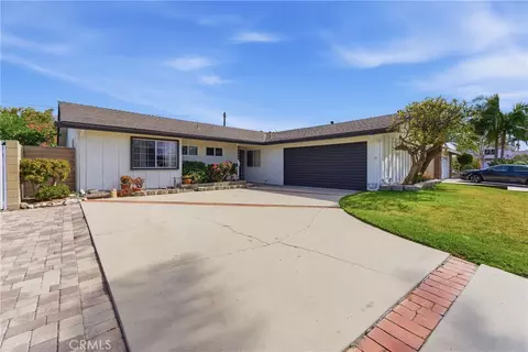 4291 Crystal Cir, Cypress, CA 90630