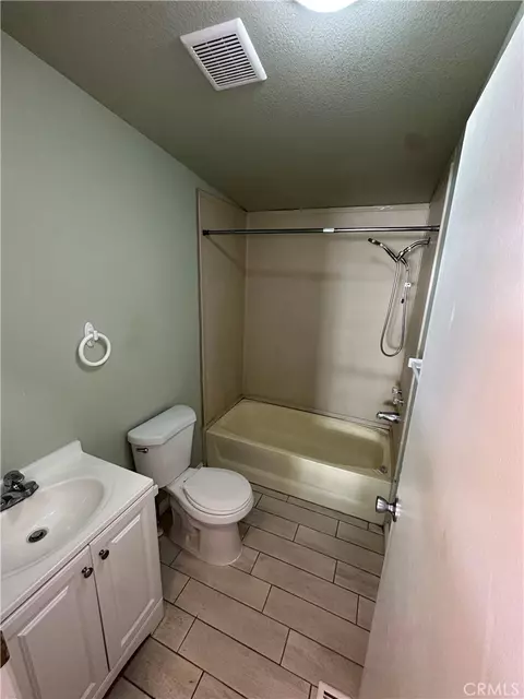 3825 Crestmore Rd #414, Riverside, CA 92509 photo 17