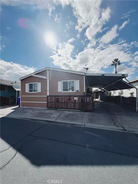 3825 Crestmore Rd #414, Riverside, CA 92509