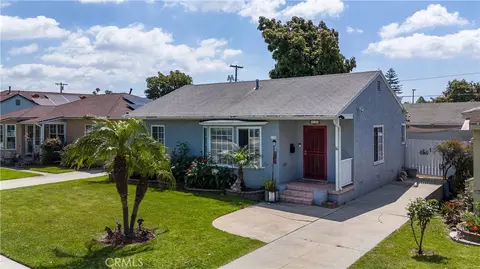 132 W 52nd St, Long Beach, CA 90805