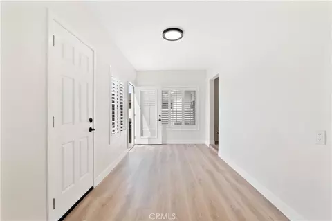 Entry Way - 662 E Foothill, Glendora, CA 91741 photo 4 of 5
