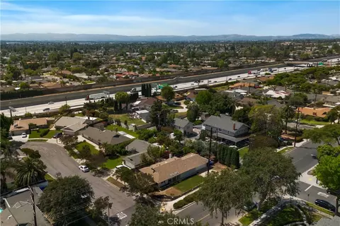 View/Area - 384 W 7th, Upland, CA 91786 photo 4 of 6