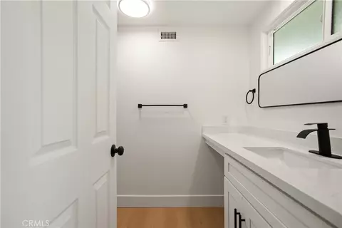 Bath - 384 W 7th, Upland, CA 91786 photo 4 of 5