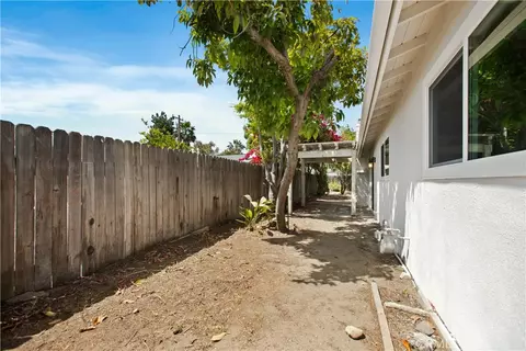 Exterior - 384 W 7th, Upland, CA 91786 photo 5 of 9