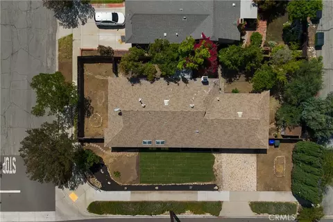 View/Area - 384 W 7th, Upland, CA 91786 photo 1 of 6