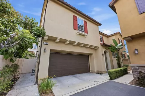 10588 Mandevilla Ct, Santa Fe Springs, CA 90670