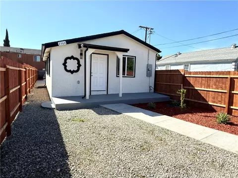 2368 E 107 Th St, Los Angeles, CA 90002