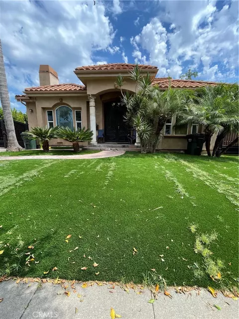 7915 Harper, Downey, CA 90241 photo 3