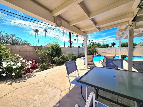 Exterior - 2092 Cutler St, Simi Valley, CA 93065 photo 17 of 25