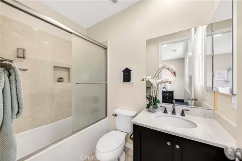 Bath - 104 Sparrow, Irvine, CA 92618 photo 7 of 7