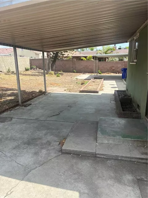 560 W Cornell, Rialto, CA 92376