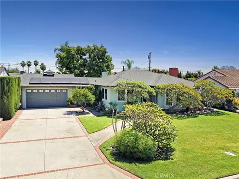10244 Woodruff, Downey, CA 90241