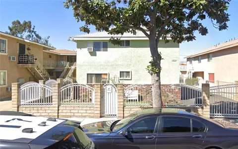 141 S 7th St, Montebello, CA 90640