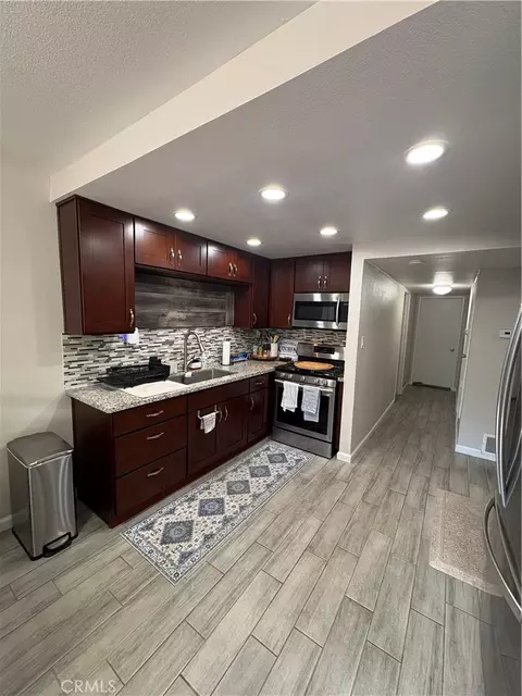 Kitchen - 2255 Cahuilla #49, Colton, CA 92324 photo 1 of 3
