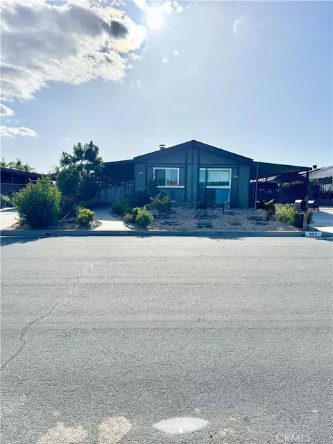 622 Roadrunner Way, Perris, CA 92570