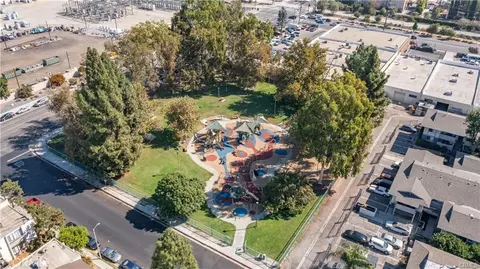 8601 International #228, Canoga Park, CA 91304