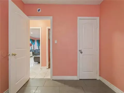 Entry Way - 2141 E Oris St, Compton, CA 90222 photo 2 of 8