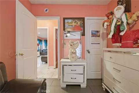 Entry Way - 2141 E Oris St, Compton, CA 90222 photo 8 of 8