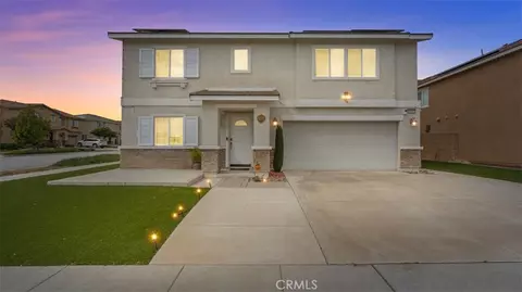 16912 Backwater Ln, Fontana, CA 92336
