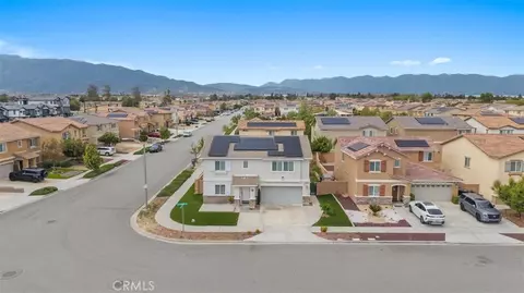 16912 Backwater Ln, Fontana, CA 92336