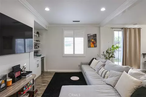 Living - 4696 Parkscape, Riverside, CA 92505 photo 1 of 1