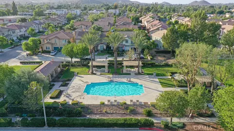 View/Area - 4696 Parkscape, Riverside, CA 92505 photo 7 of 8