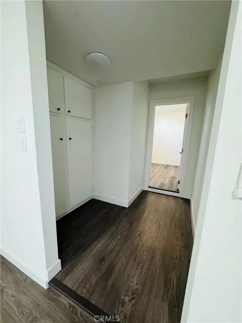 Entry Way - 435 S 1st, Barstow, CA 92311 photo 2 of 2
