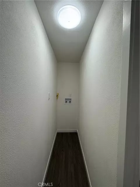Entry Way - 435 S 1st, Barstow, CA 92311 photo 1 of 2