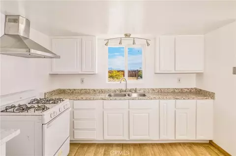 3575 Desert Villa, Twentynine Palms, CA 92277