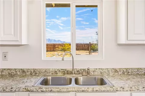 3575 Desert Villa, Twentynine Palms, CA 92277