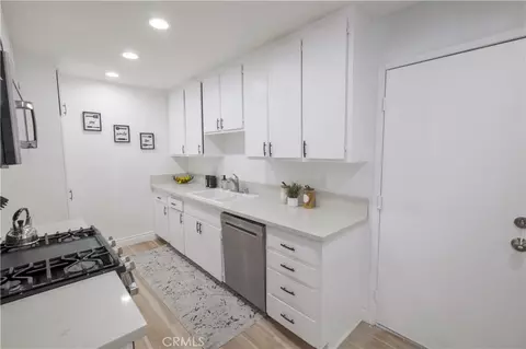 Kitchen - 511 D St, Upland, CA 91786 photo 2 of 2