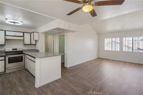 Living - 15000 Downey #337, Paramount, CA 90723 photo 5 of 7