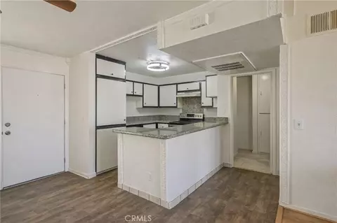 Kitchen - 15000 Downey #337, Paramount, CA 90723 photo 3 of 3