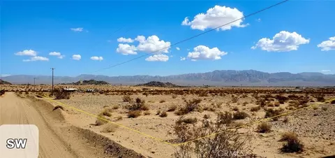 4301 Nevada Trl, Twentynine Palms, CA 92277