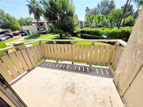Exterior - 1800 E Old Rnch #174, Colton, CA 92324 photo 6 of 8