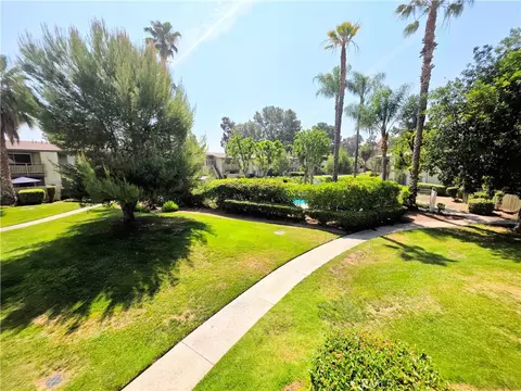 Exterior - 1800 E Old Rnch #174, Colton, CA 92324 photo 7 of 8
