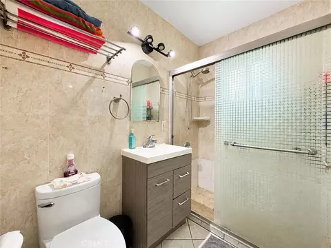 Bath - 3559 Mangum, Baldwin Park, CA 91706 photo 2 of 2