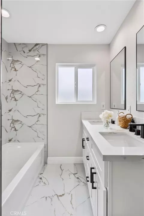 Bath - 19209 Caney Ave, Carson, CA 90746 photo 8 of 8