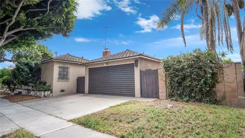 Exterior - 8331 Jackson, Paramount, CA 90723 photo 7 of 11