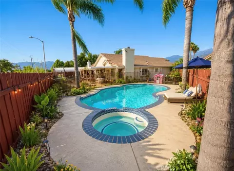 26185 Notre Dame Ct, Hemet, CA 92544