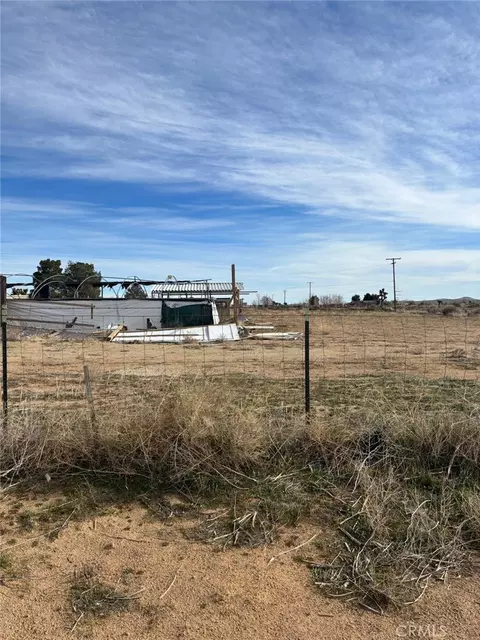 265 E Balboa, Mojave, CA 93501 photo 4