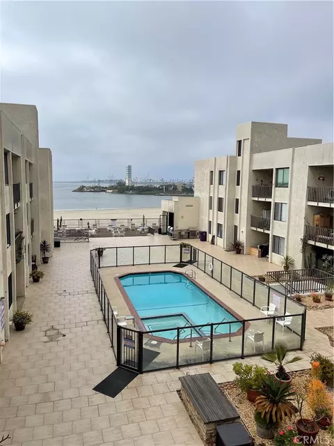 Exterior - 1140 E Ocean Blvd #320, Long Beach, CA 90802 photo 3 of 3