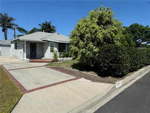 12913 Whitewood Ave, Downey, CA 90242