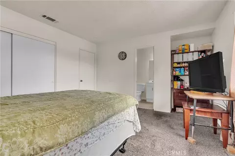 Bedroom - 18464 Vine St, Hesperia, CA 92345 photo 2 of 8