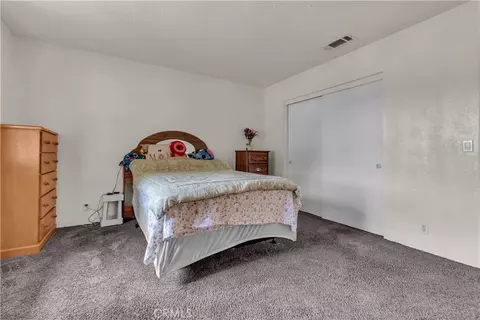 Bedroom - 18464 Vine St, Hesperia, CA 92345 photo 1 of 8