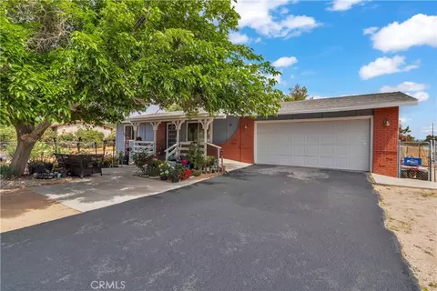 Exterior - 18464 Vine St, Hesperia, CA 92345 photo 2 of 7