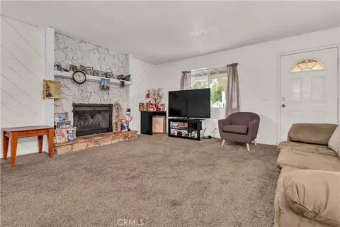 Living - 18464 Vine St, Hesperia, CA 92345 photo 1 of 4