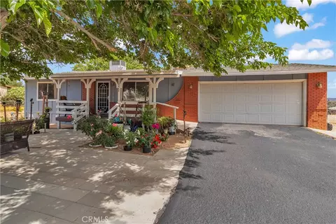 18464 Vine St, Hesperia, CA 92345