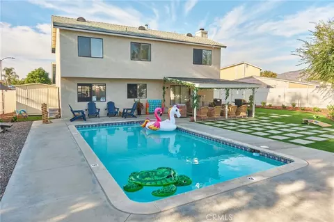 Exterior - 345 Eisenhower Ct, Hemet, CA 92543 photo 2 of 11