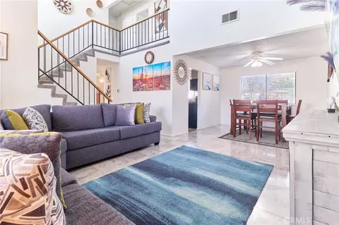 Living - 345 Eisenhower Ct, Hemet, CA 92543 photo 6 of 9